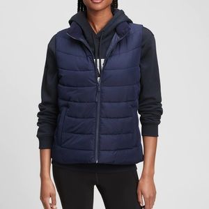 GAP Black ColdControl Puffer Vest | Size S